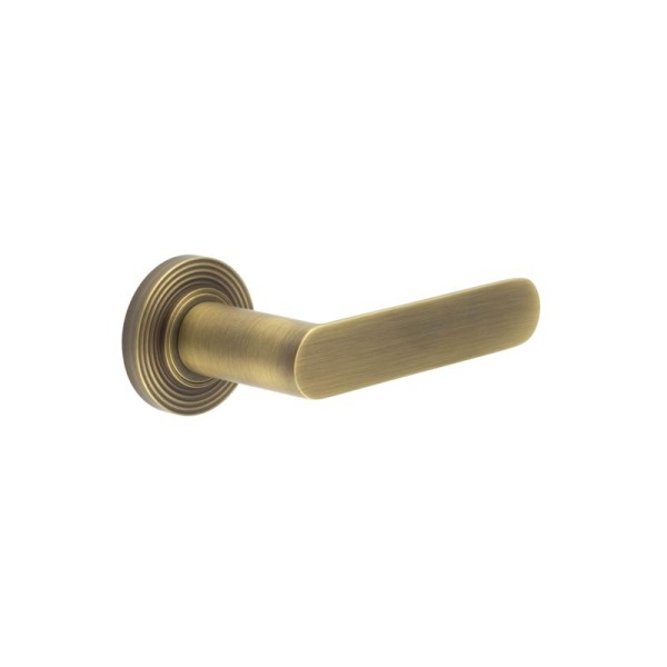 KENSINGTON LEVER HANDLE ON ROSE - (7 ROSE OPTIONS)